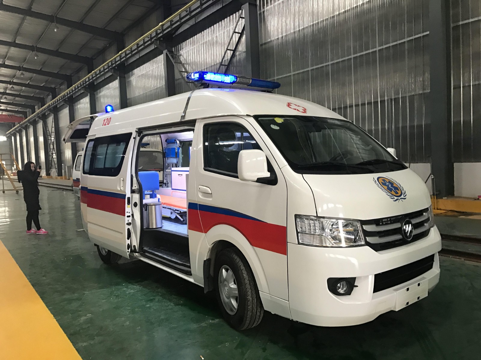 柞水县救护车转院
